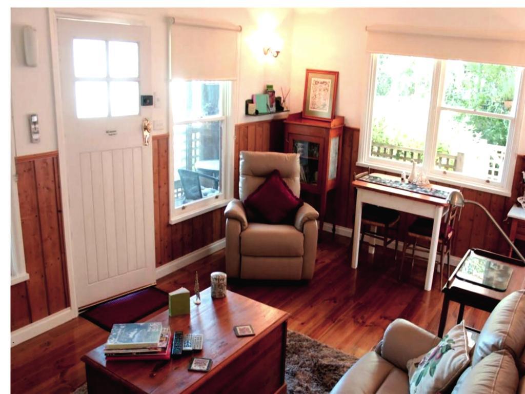 Astley Cottage 데일스포드 외부 사진